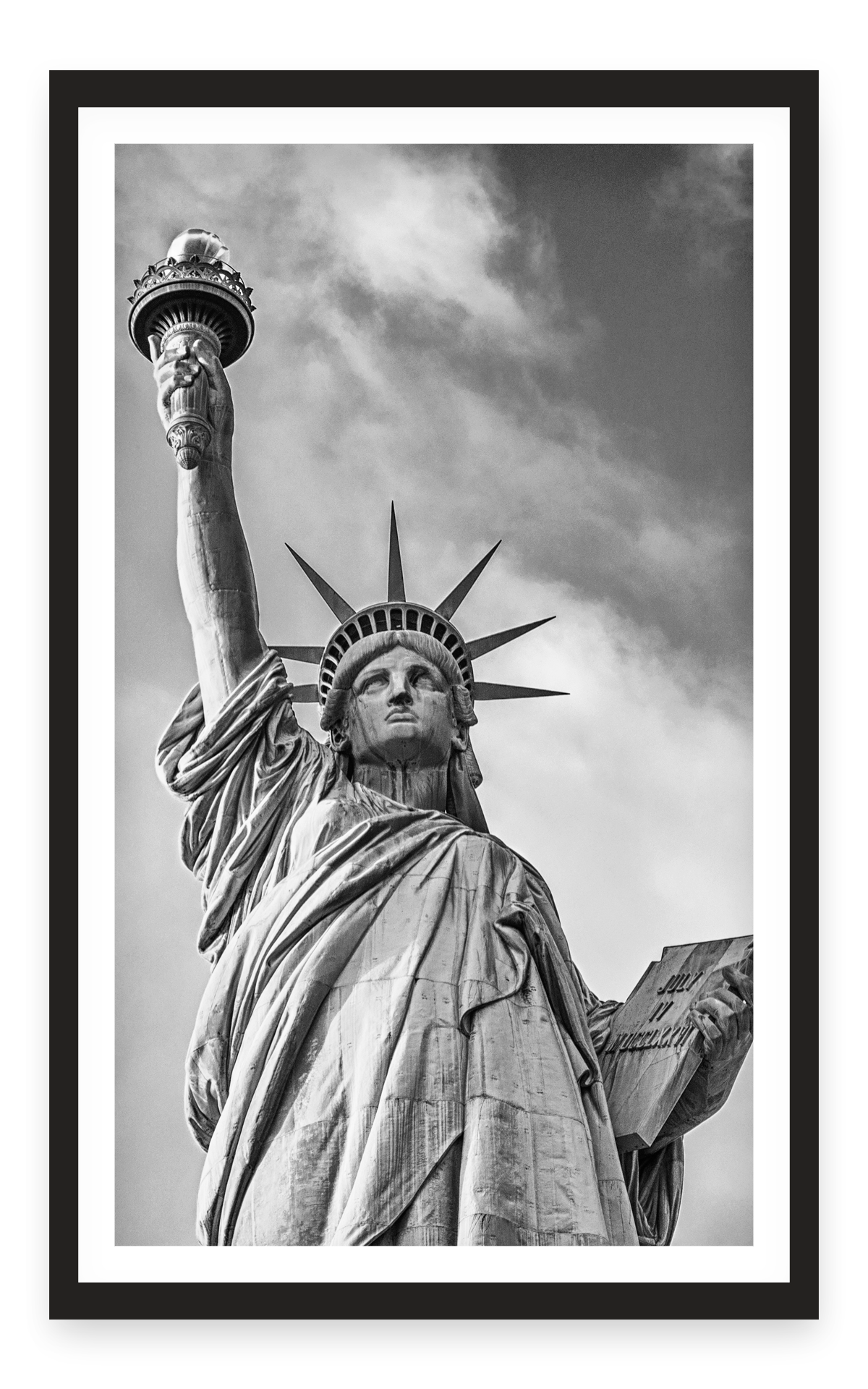 Moera-Creative-The Statue of Liberty-by-Erick-Moya